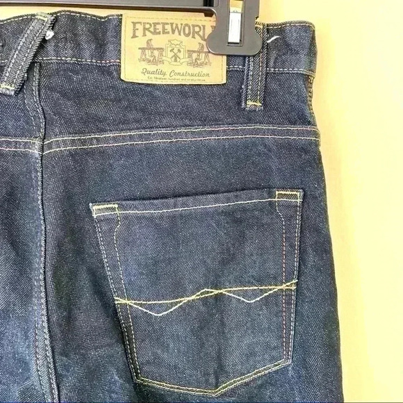Free World Messenger Dark Wash 100% Cotton Lowrise Straight Leg Jeans Size 30/32 - Picture 5 of 7